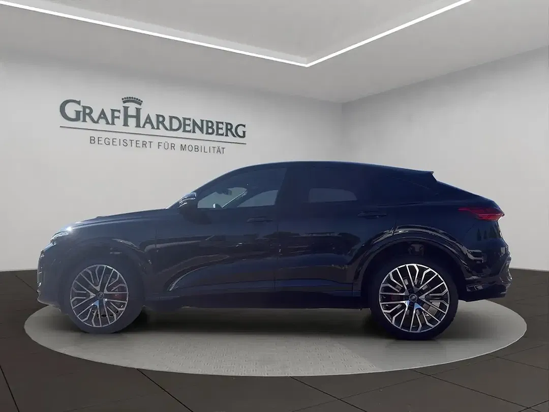 Audi SQ5 - Thumbnail 2