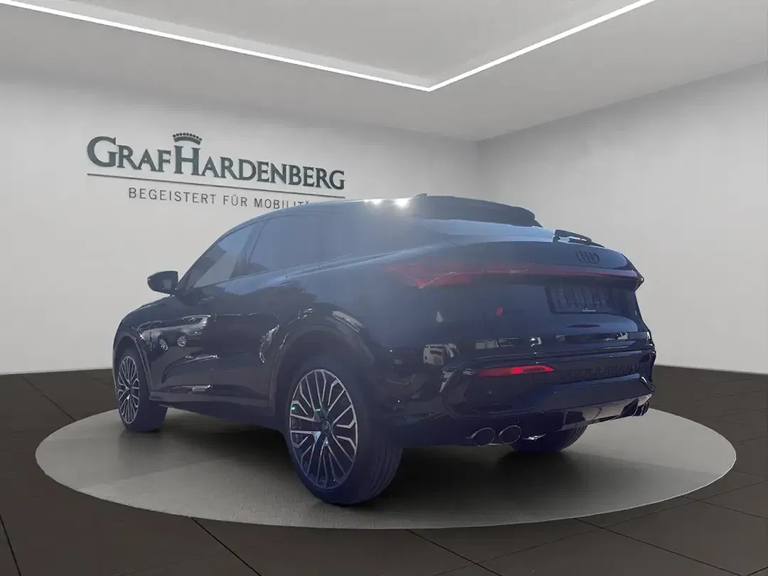 Audi SQ5 - Thumbnail 4