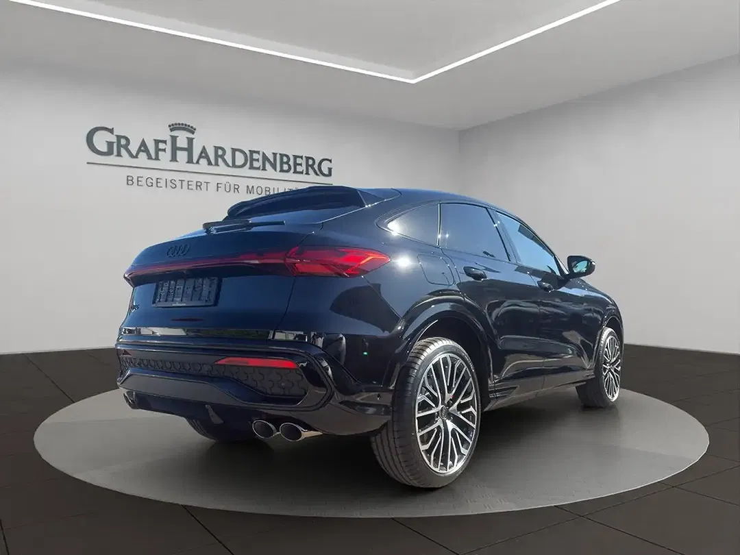 Audi SQ5 - Thumbnail 6