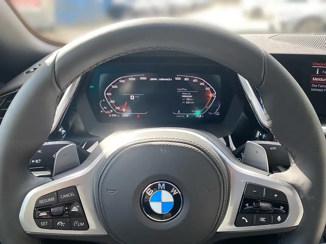 BMW Z4 - Thumbnail 8