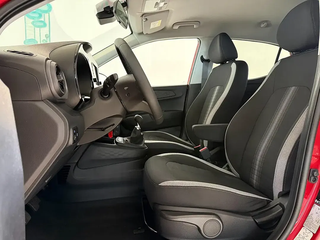 Hyundai i10 - Thumbnail 6