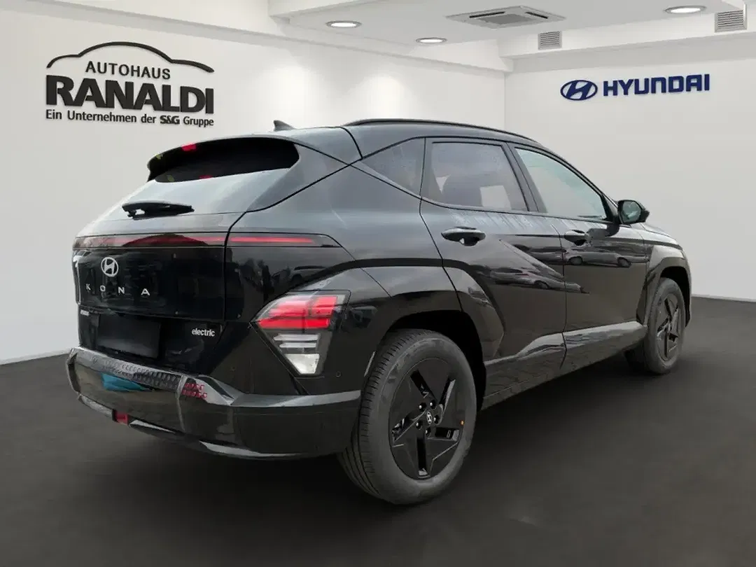 Hyundai KONA - Thumbnail 3