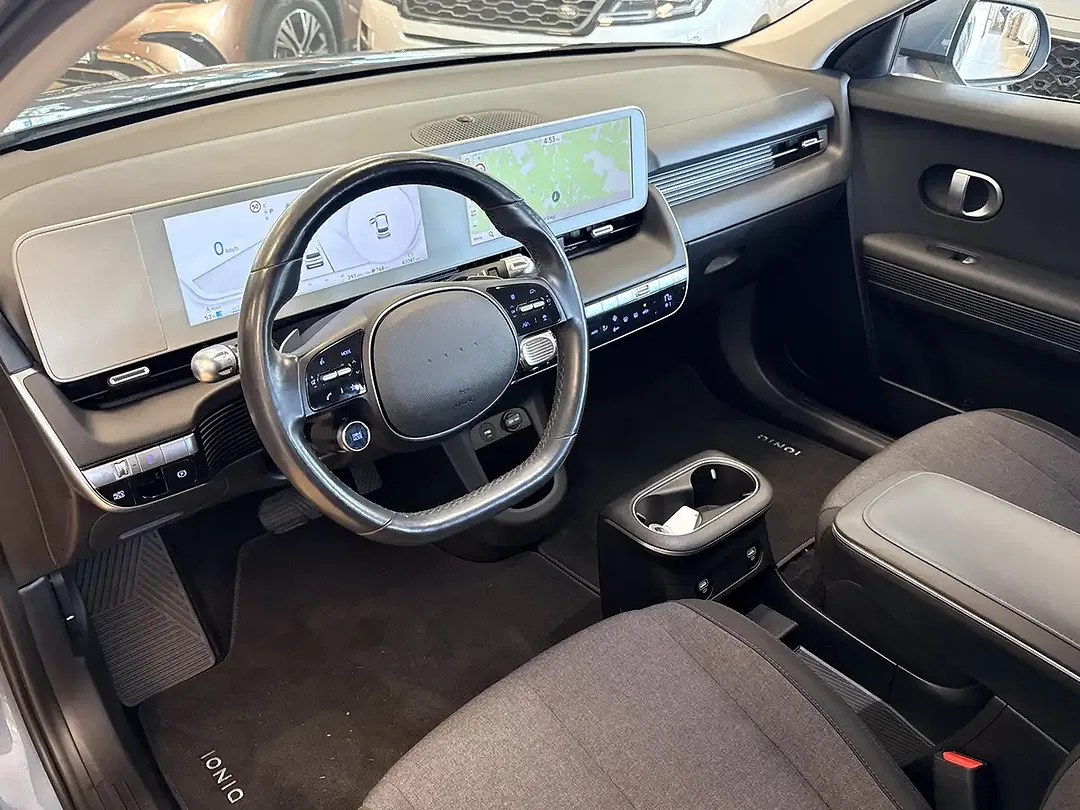 Hyundai IONIQ 5 - Thumbnail 11