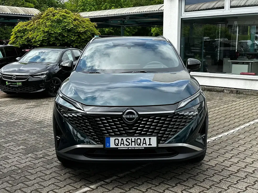 Nissan Qashqai - Thumbnail 2