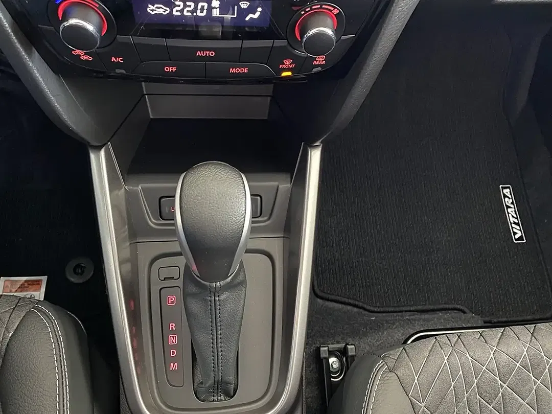 Suzuki Vitara - Thumbnail 10