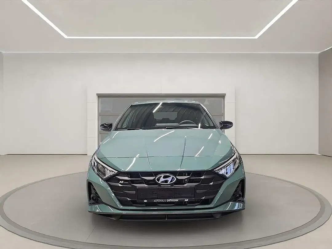 Hyundai i20 - Thumbnail 2
