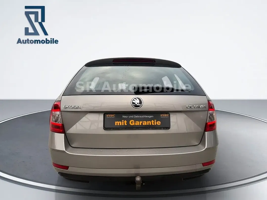 Skoda Octavia - Thumbnail 4
