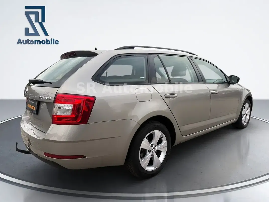 Skoda Octavia - Thumbnail 5