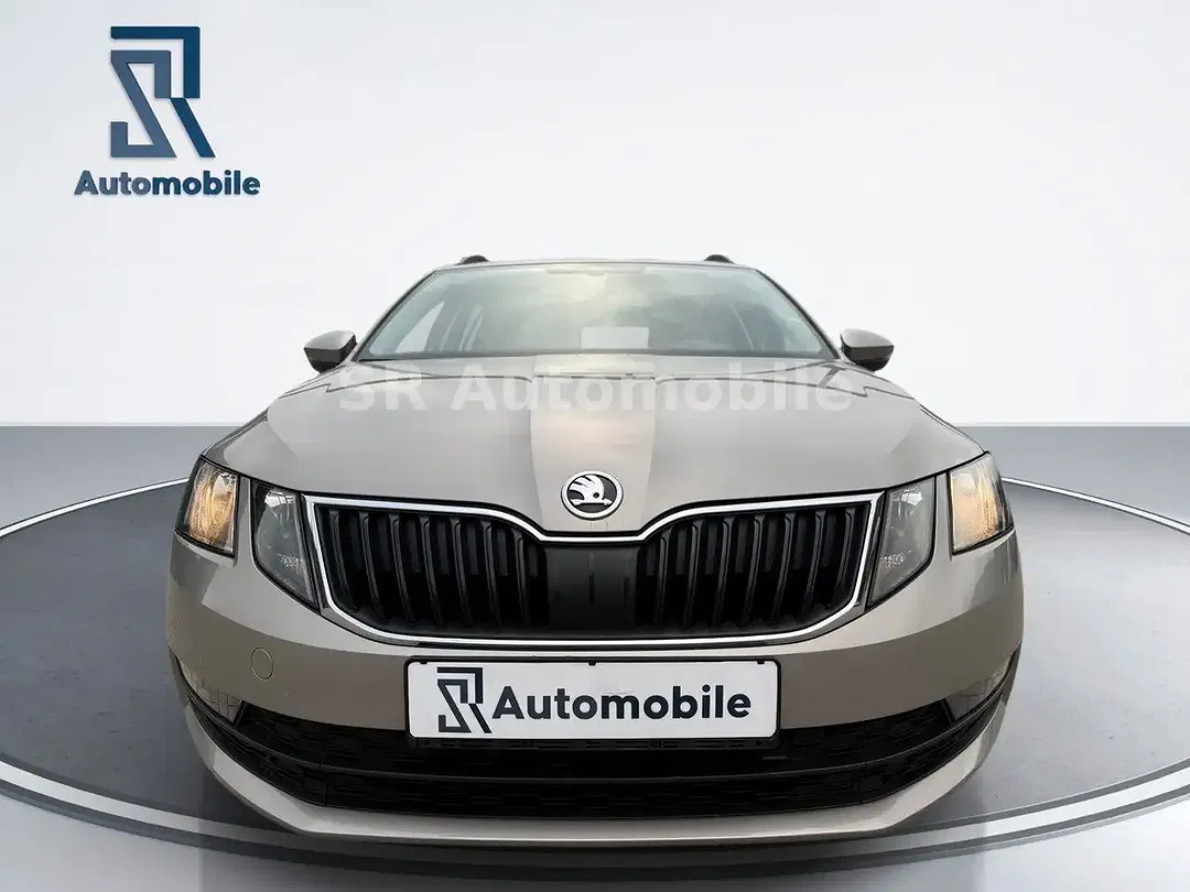 Skoda Octavia - Thumbnail 8