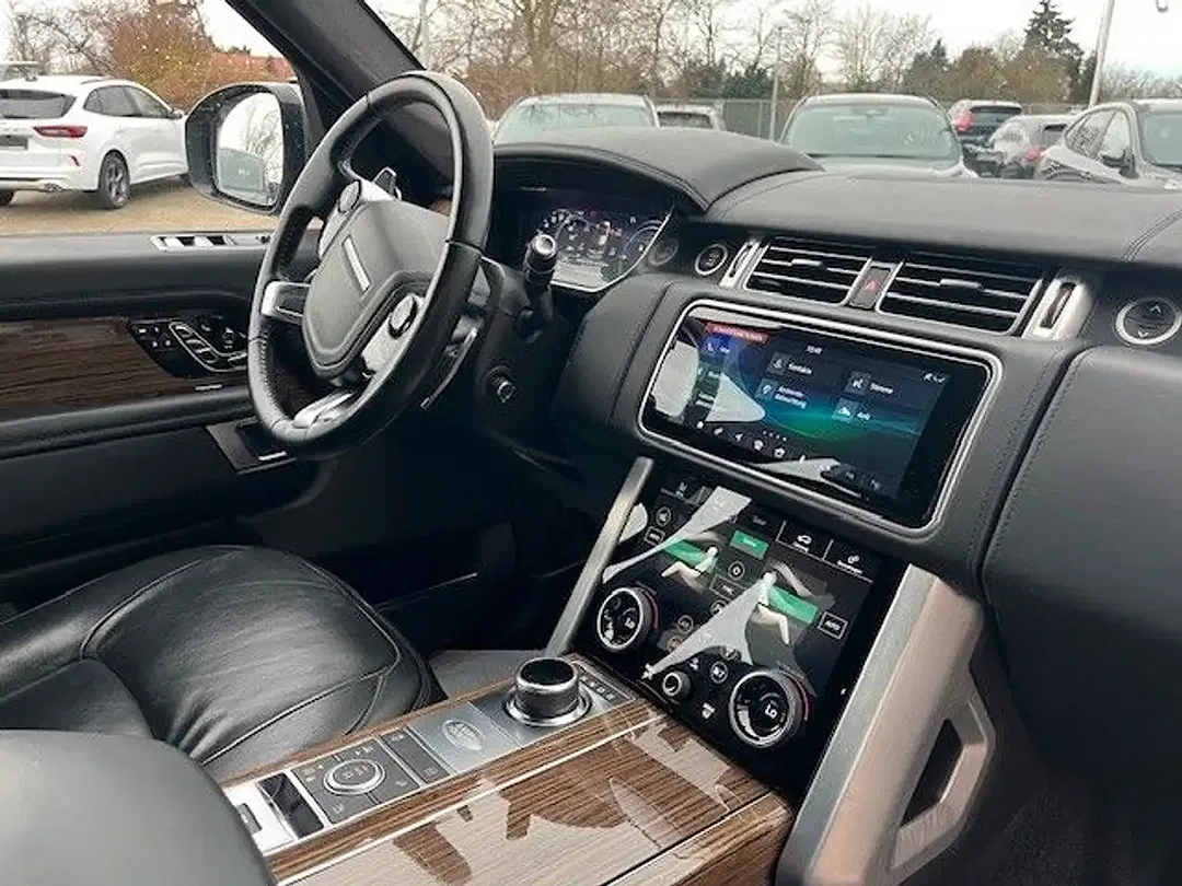 Land Rover Range Rover - Thumbnail 11