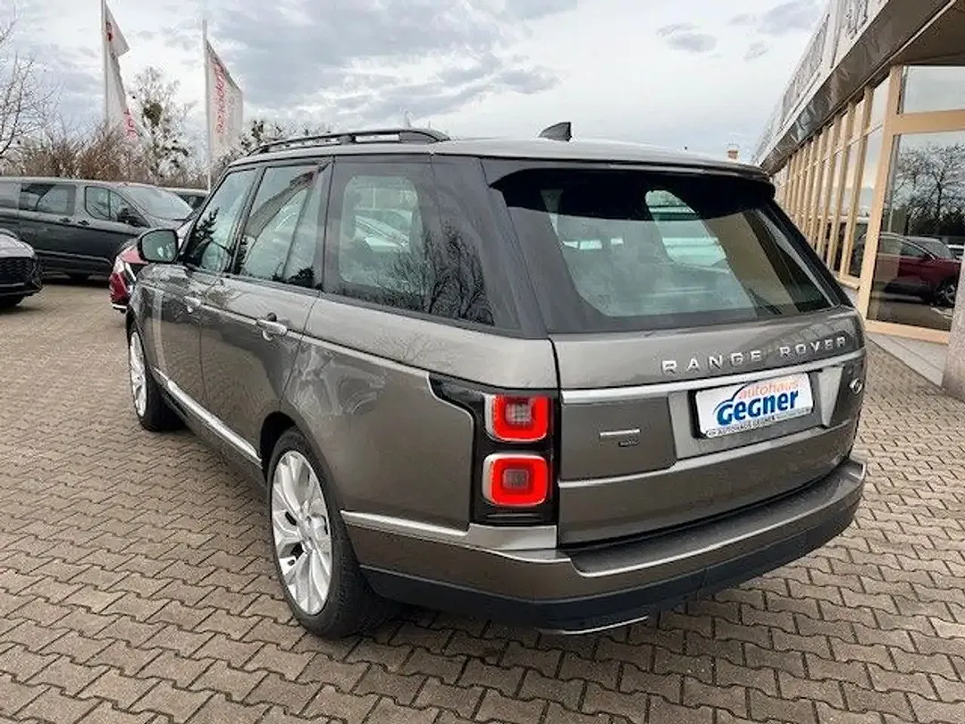 Land Rover Range Rover - Thumbnail 2