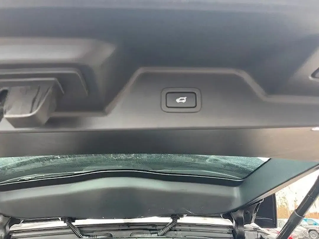 Land Rover Range Rover - Thumbnail 6