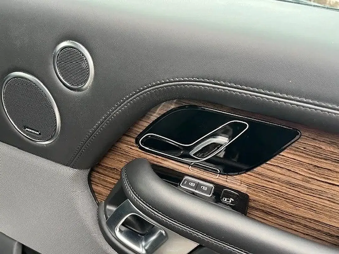 Land Rover Range Rover - Thumbnail 8