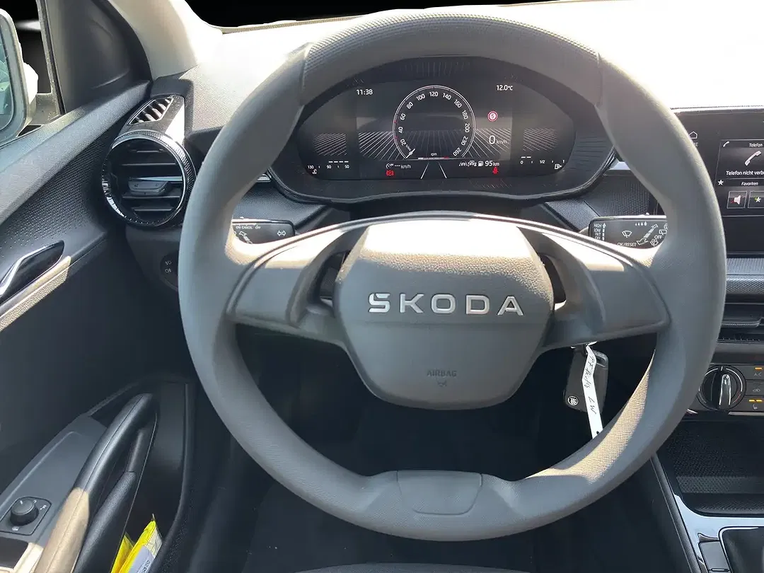 Skoda Fabia - Thumbnail 8