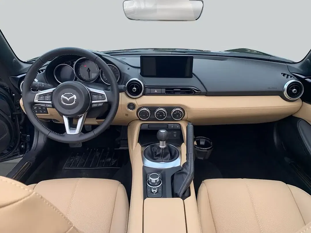 Mazda MX-5 - Thumbnail 10