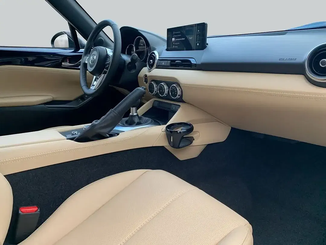 Mazda MX-5 - Thumbnail 11