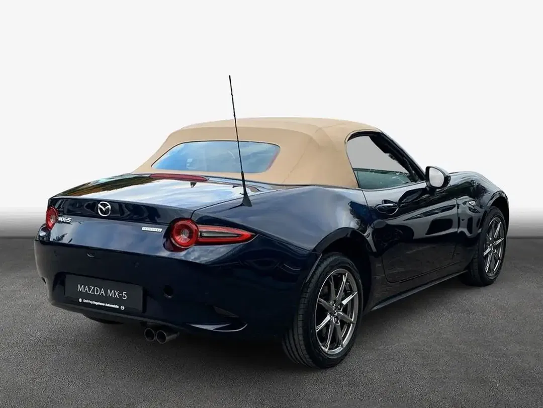 Mazda MX-5 - Thumbnail 2