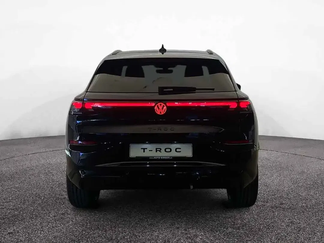 Volkswagen T-Roc - Thumbnail 7