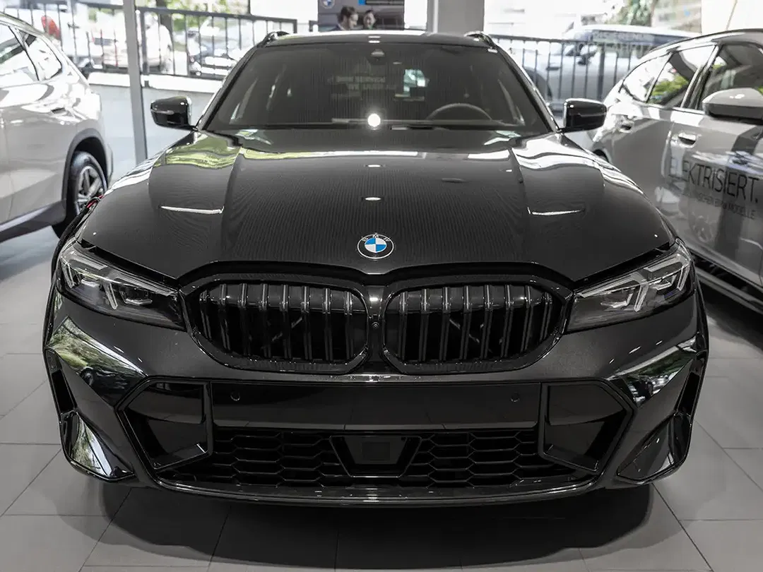 BMW 320 - Thumbnail 4