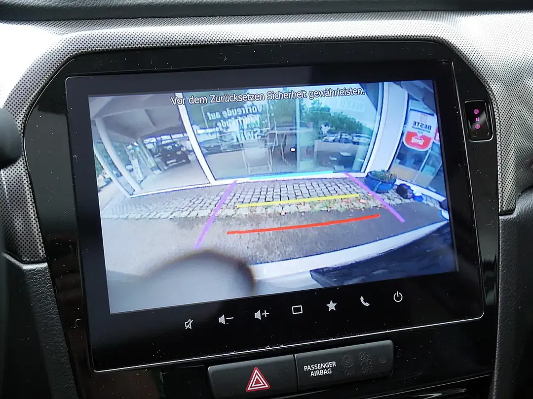 Suzuki Vitara - Thumbnail 14