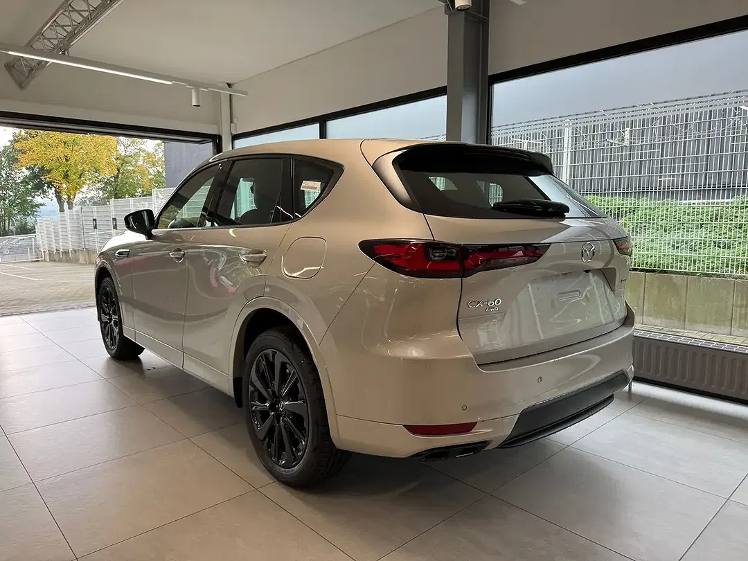 Mazda CX-60 - Thumbnail 4