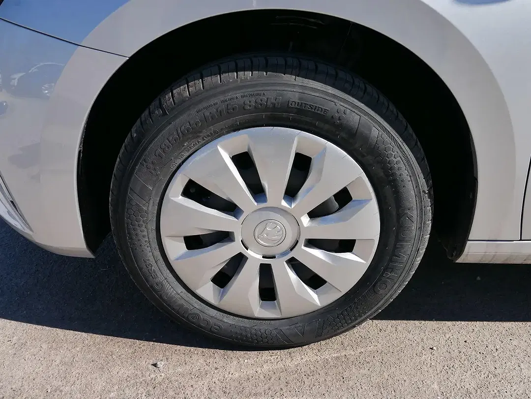 Skoda Fabia - Thumbnail 4