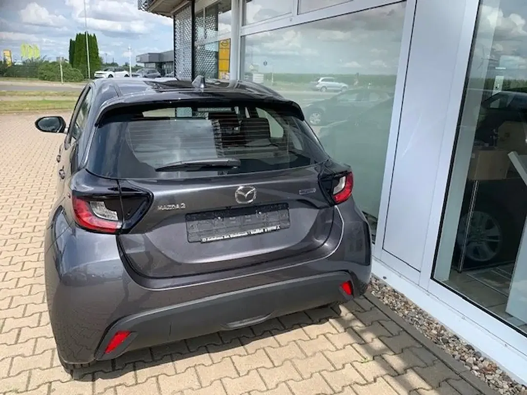 Mazda 2 - Thumbnail 6