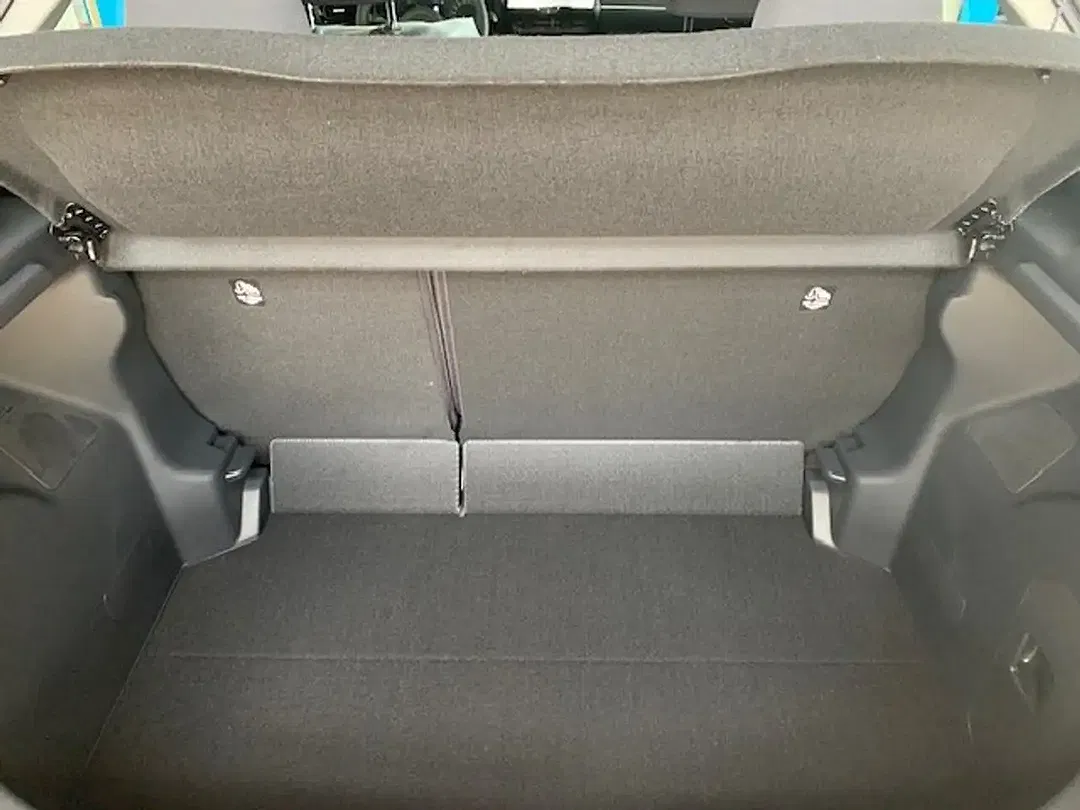 Mazda 2 - Thumbnail 9