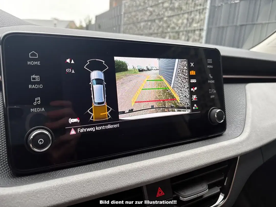 Skoda Kamiq - Thumbnail 13