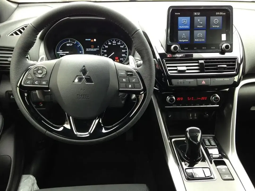 Mitsubishi Eclipse Cross - Thumbnail 4