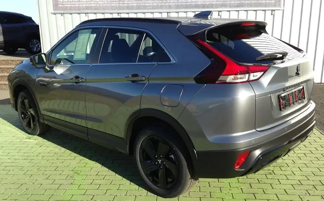 Mitsubishi Eclipse Cross - Thumbnail 9
