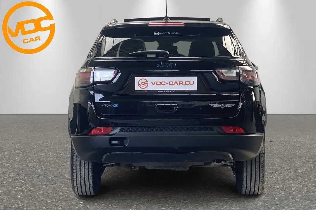 Jeep Compass - Thumbnail 6