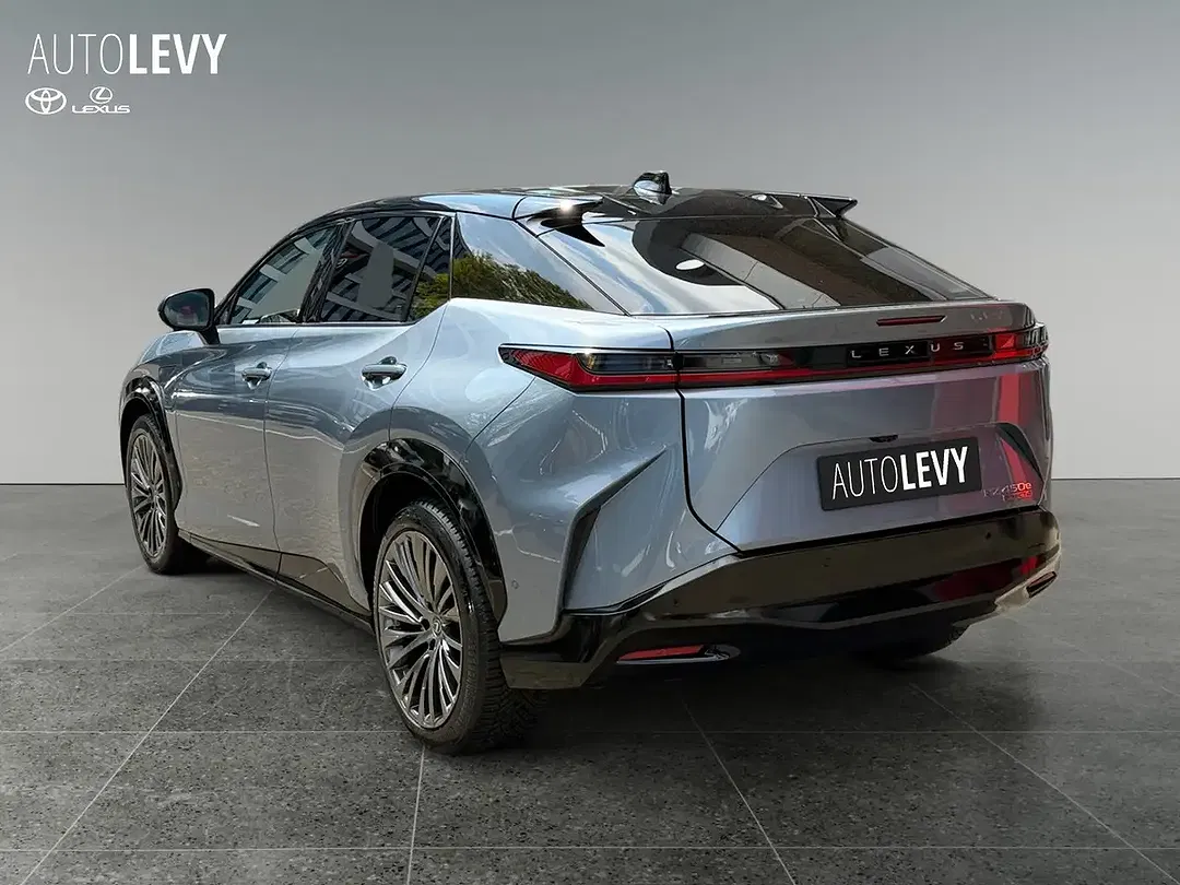 Lexus RZ - Thumbnail 3