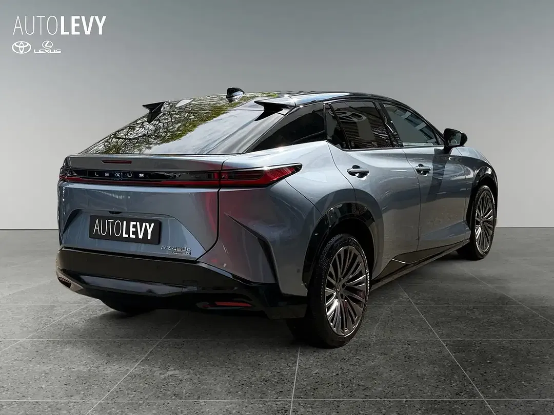 Lexus RZ - Thumbnail 5