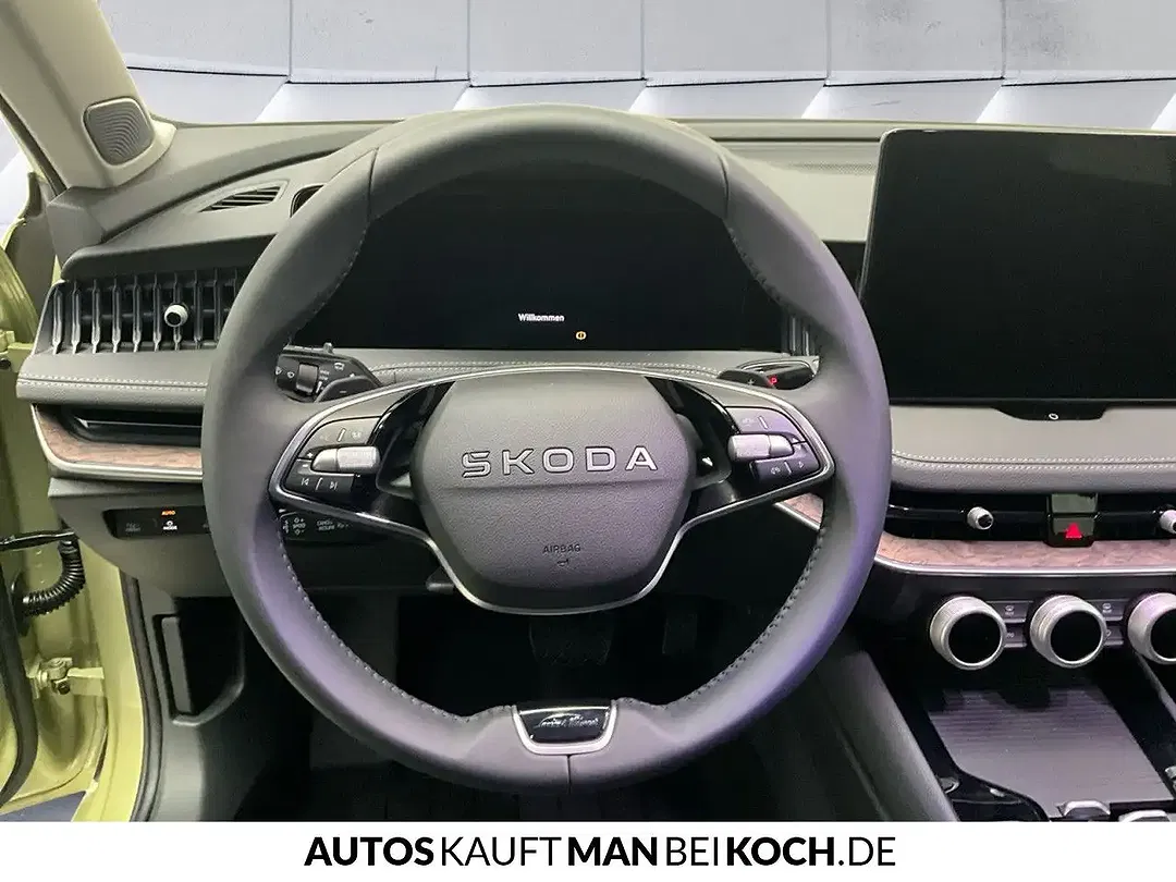 Skoda Superb - Thumbnail 8