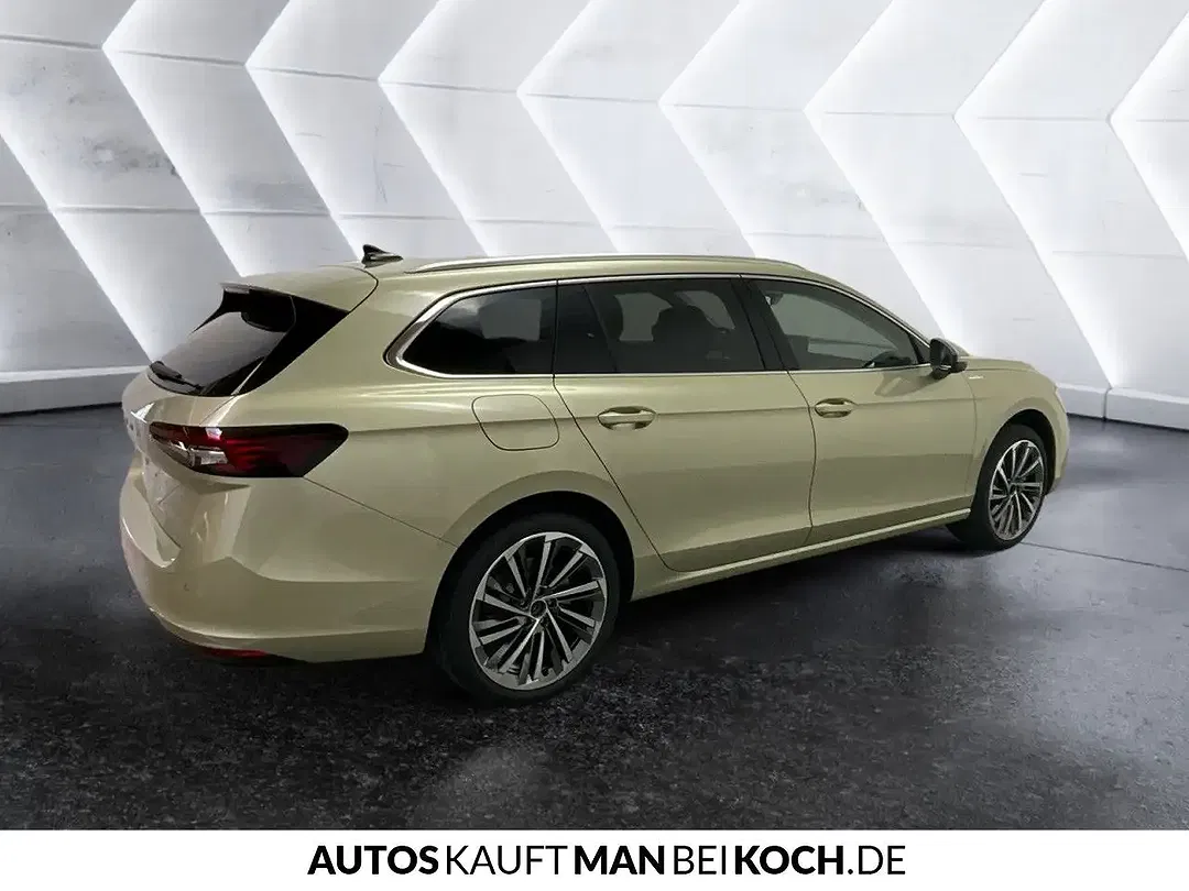 Skoda Superb - Thumbnail 3