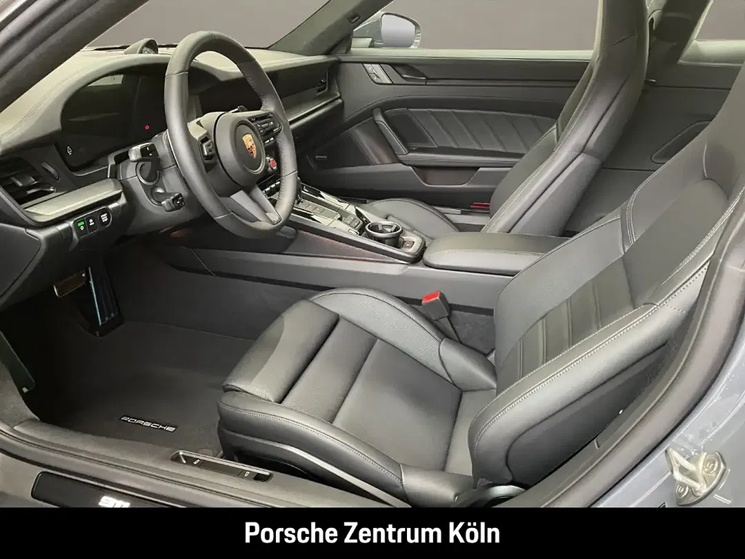 Porsche 992 - Thumbnail 13