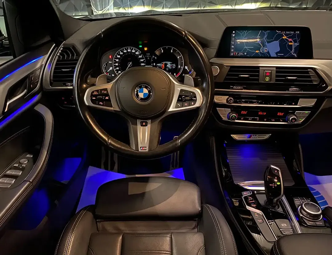 BMW X4 M - Thumbnail 7