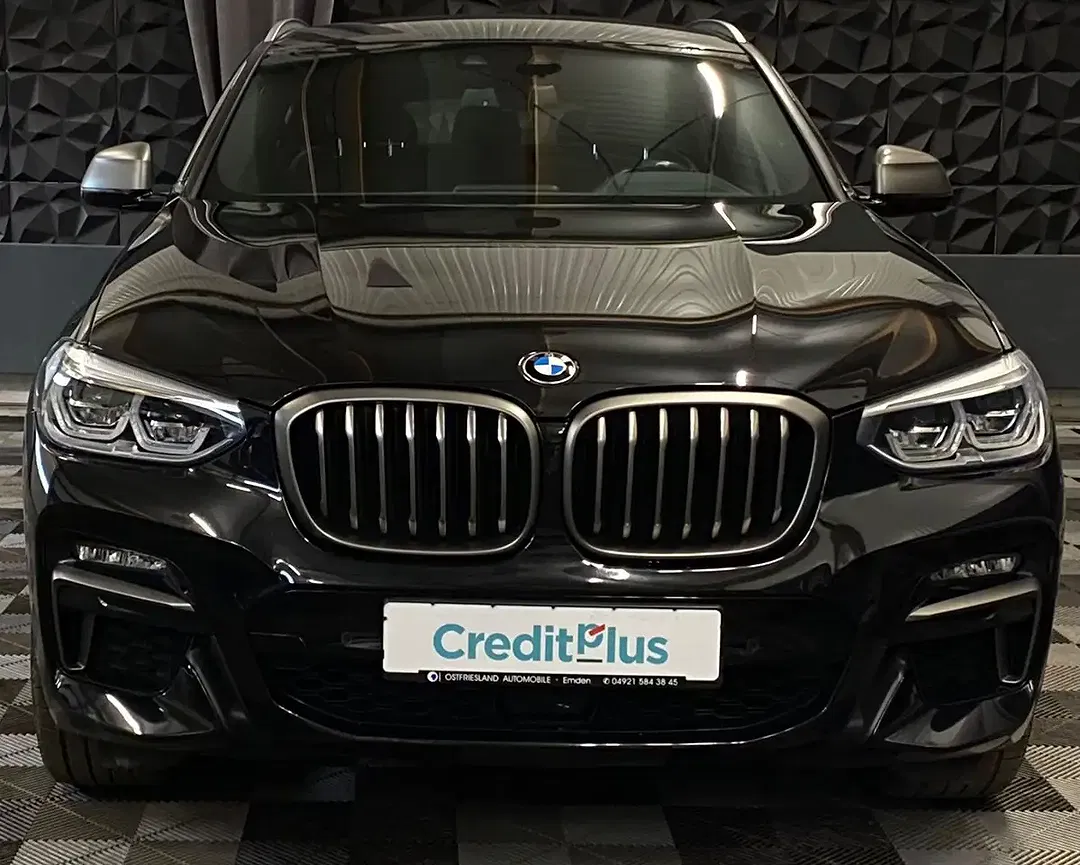 BMW X4 M - Thumbnail 2