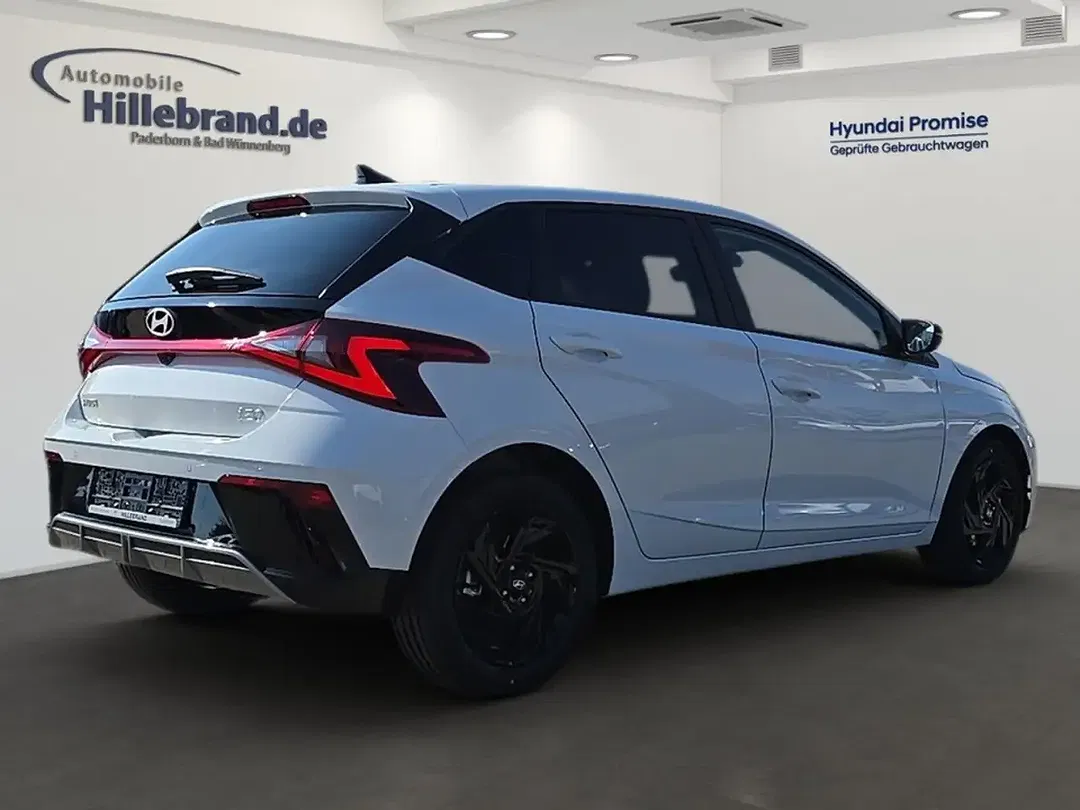 Hyundai i20 - Thumbnail 3
