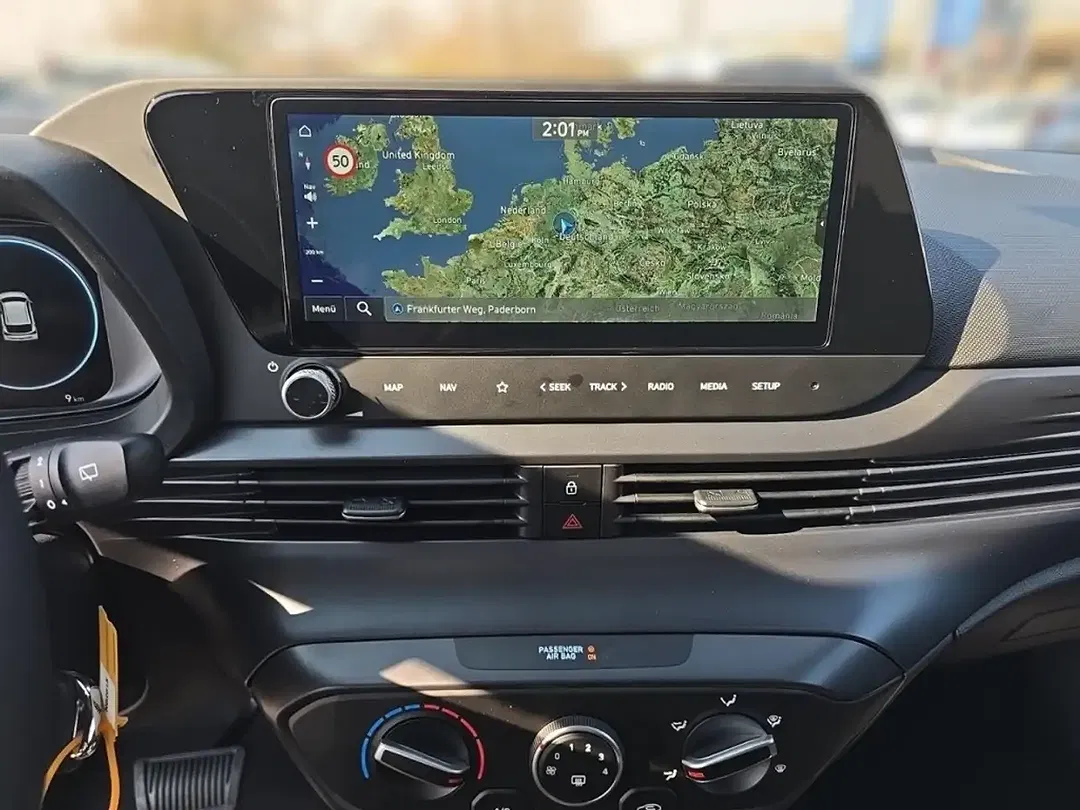Hyundai i20 - Thumbnail 9