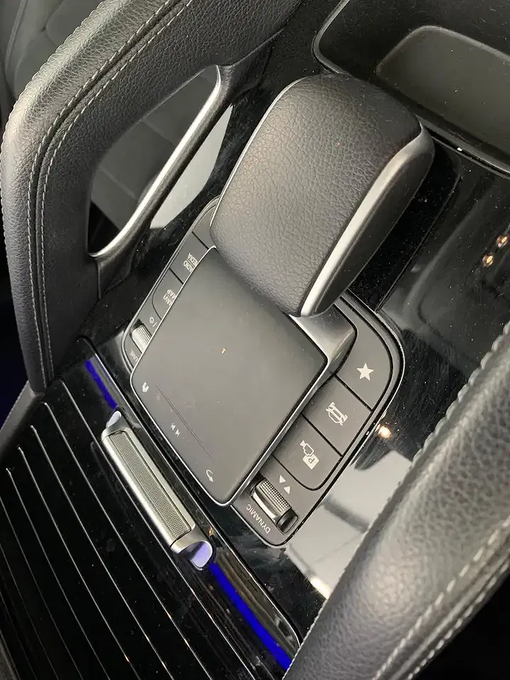 Mercedes-Benz GLE 350 - Thumbnail 14