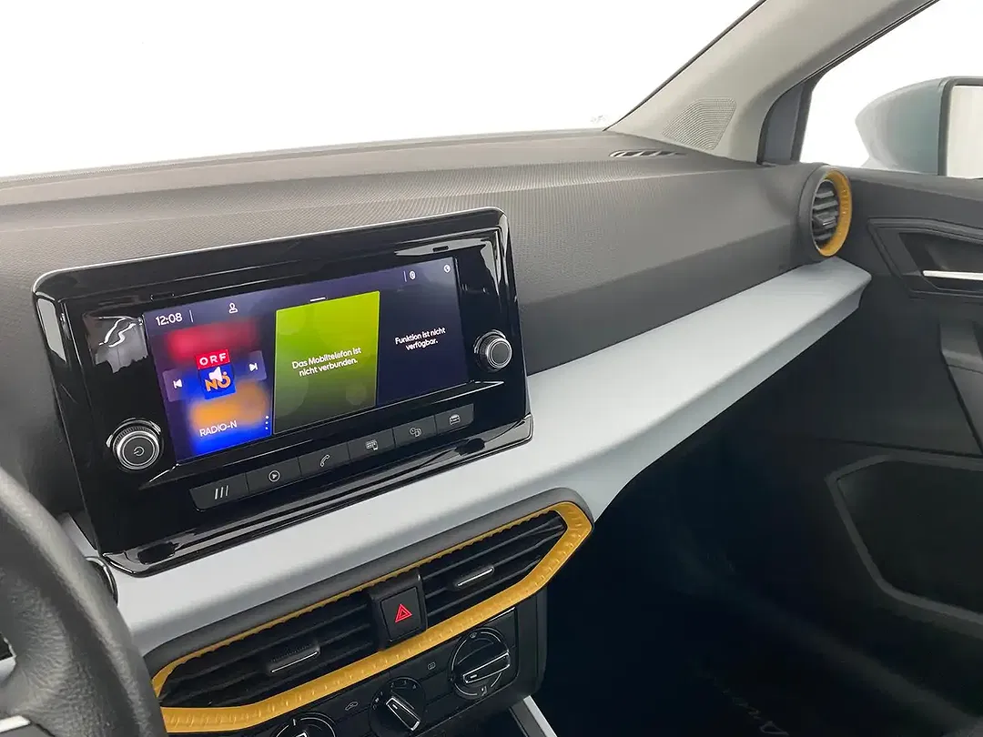 SEAT Arona - Thumbnail 9