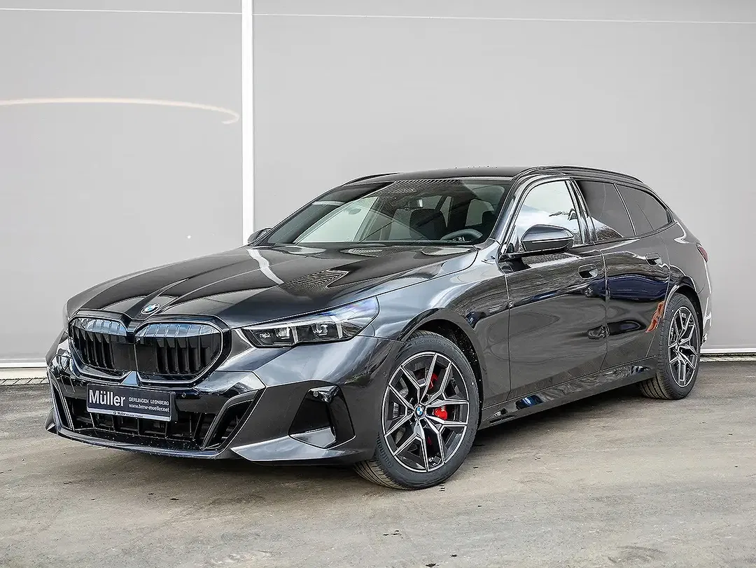 BMW 540 - Thumbnail 1