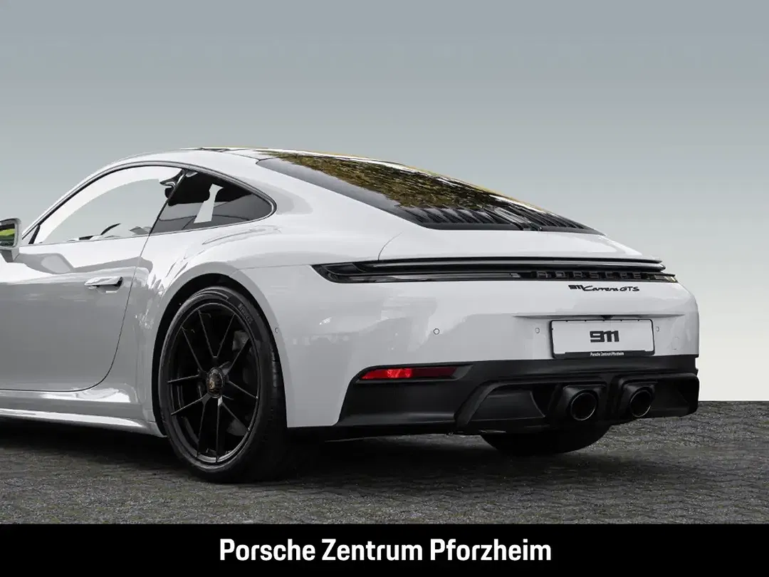 Porsche 992 - Thumbnail 10