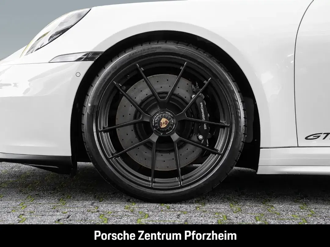 Porsche 992 - Thumbnail 12