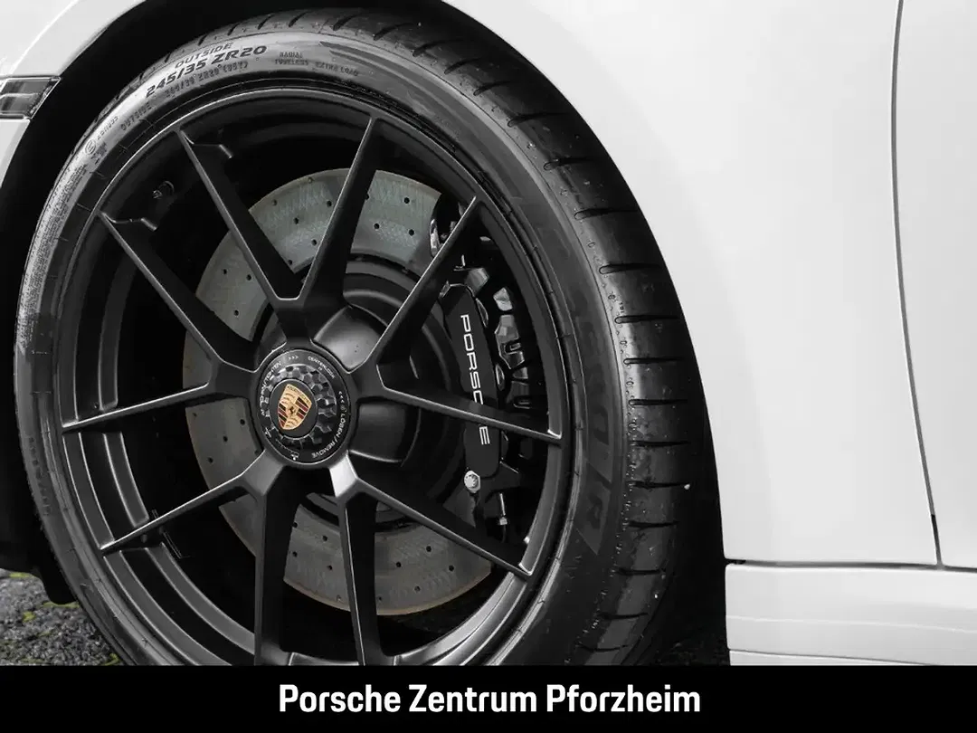 Porsche 992 - Thumbnail 13