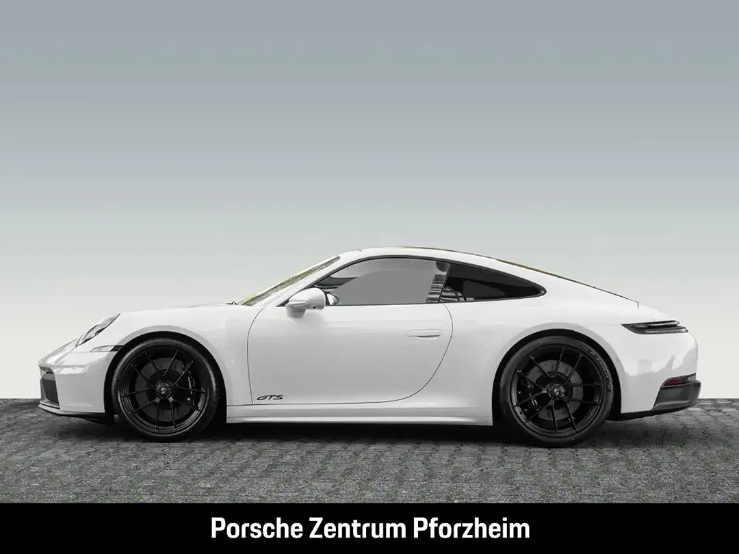 Porsche 992 - Thumbnail 2