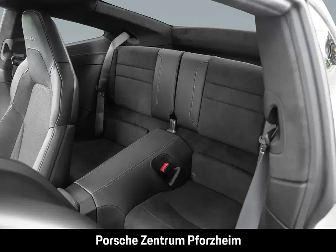 Porsche 992 - Thumbnail 8