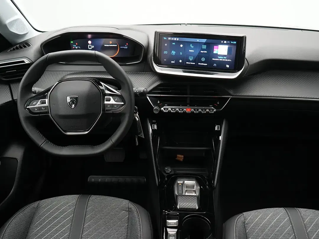 Peugeot 208 - Thumbnail 9